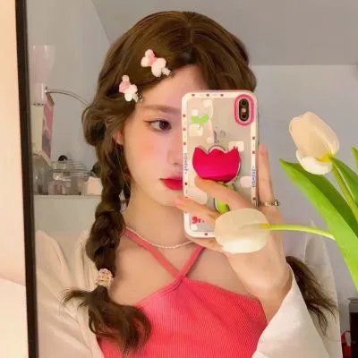 三个女儿把老爸宠上天